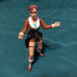Tomb Raider Lara Croft Action Figure toy doll PLAYMATES 1999 Bomber Jacket